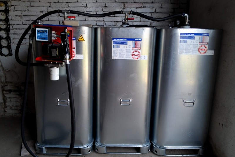 Mobilné kontajnery PHM / Dvojplášťový kontajner 1000l mobilný - foto  Mobilné kontajnery PHM / Dvojplášťový kontajner 1000l mobilný - foto