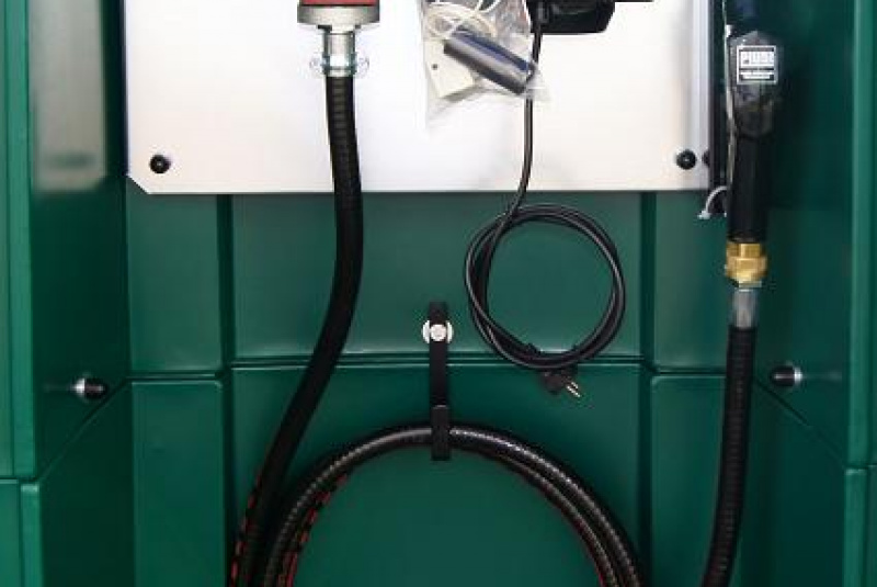  Plastové dvojplášťové nádrže - nafta  / Swimmer SW 7 500 - foto